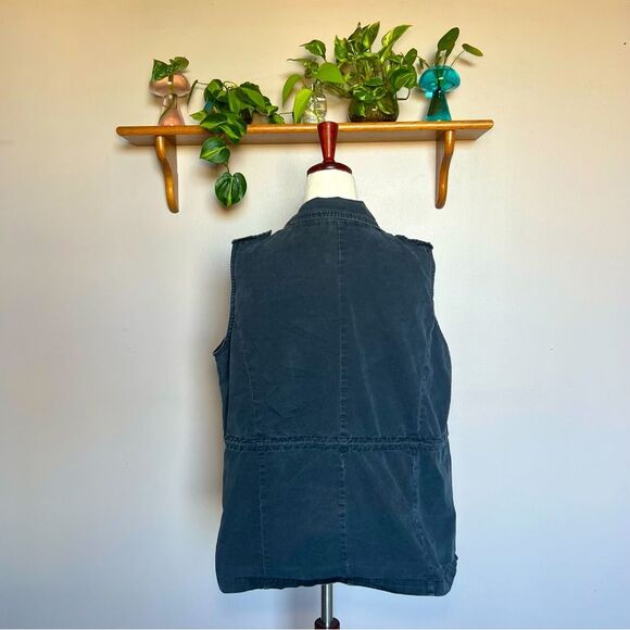 Swoon Black Vest with Cinched Tied Waist with Buttons and Pockets - Picture 4 of 7